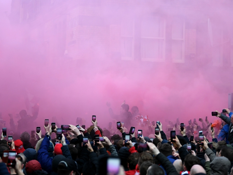 Klopp urges Liverpool fans to 'show respect' to Roma