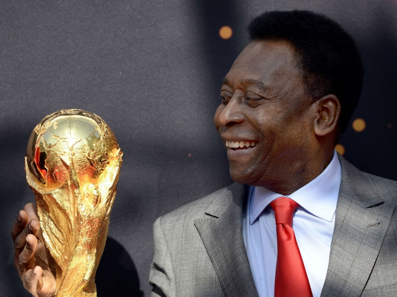 Pelé : Pelé :