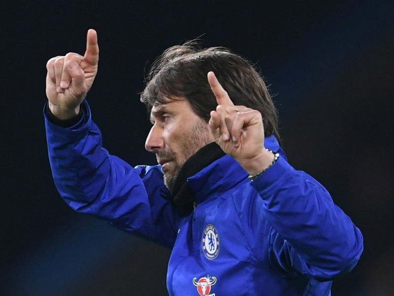 Conte considering two strikers for Chelsea's FA Cup semi-final clash