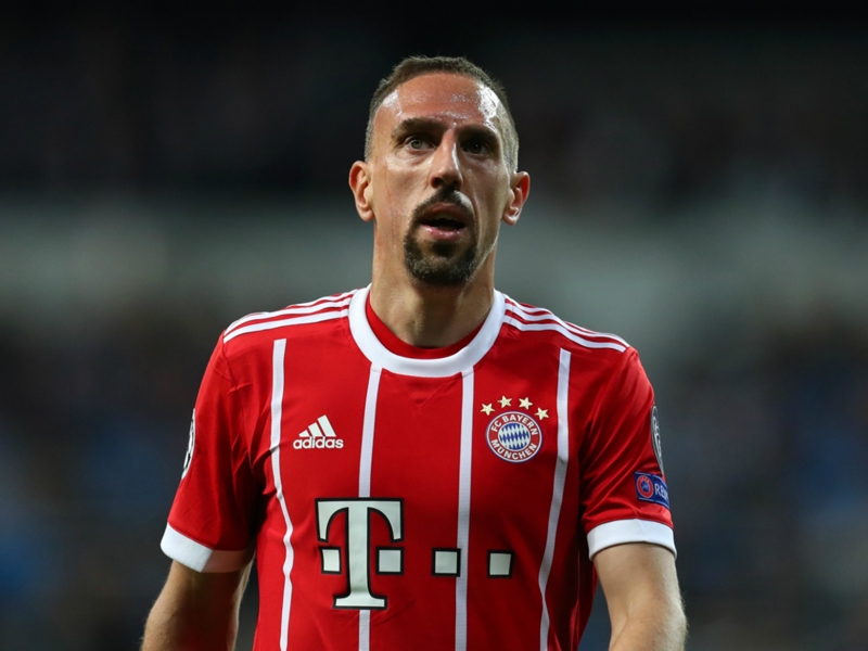 Franck Ribéry s'est blessé lors du stage du Bayern Munich à Doha Franck Ribéry s'est blessé lors du stage du Bayern Munich à Doha