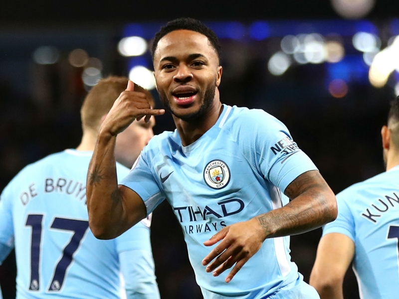 Guardiola wants long Sterling stay with Manchester City
