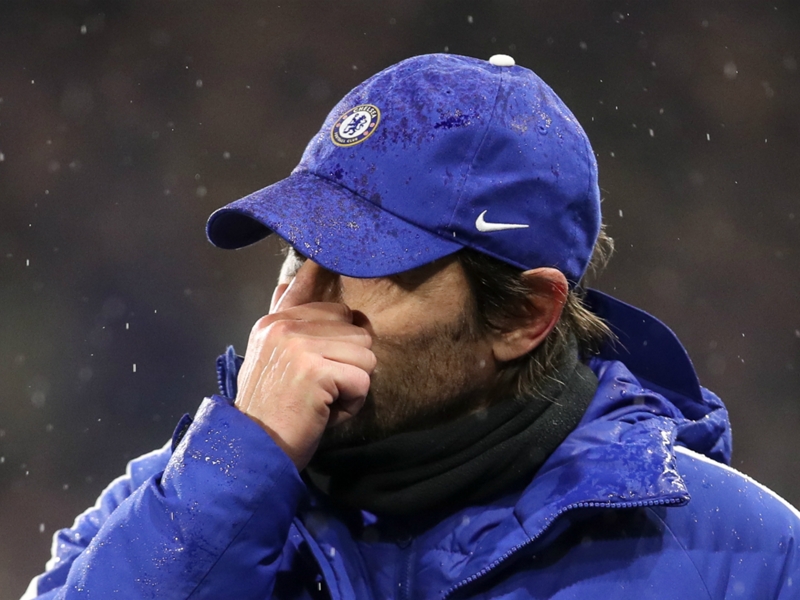 Conte accepts Chelsea's Champions League hopes are fading