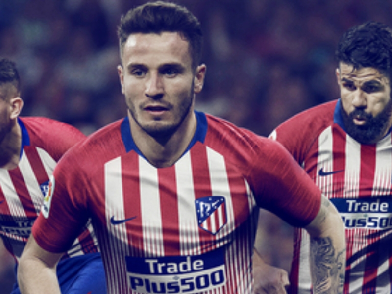 Sans Antoine Griezmann, l'Atlético Madrid dévoile son nouveau maillot domicile pour la saison 2018-2019