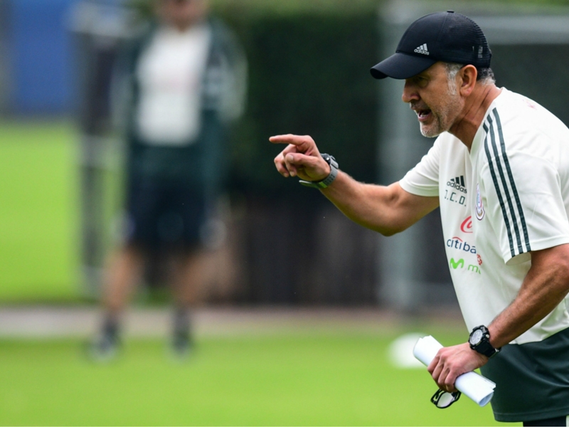 How Araujo absence, other injuries complicate Osorio's Mexico World Cup call-up