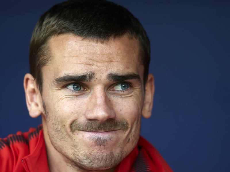 Barcelona target Griezmann is going nowhere, says Atletico chief