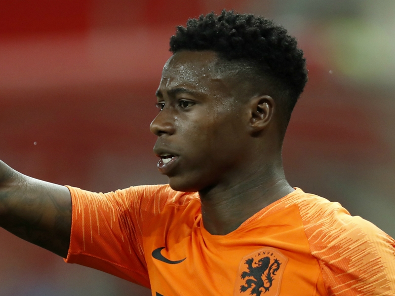 Slovakia 1 Netherlands 1: Promes claims draw for Koeman's men