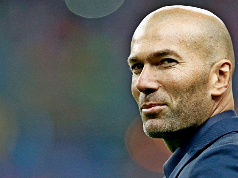 Zinedine Zidane félicite les Bleus après leur qualification pour la finale de la Coupe du monde