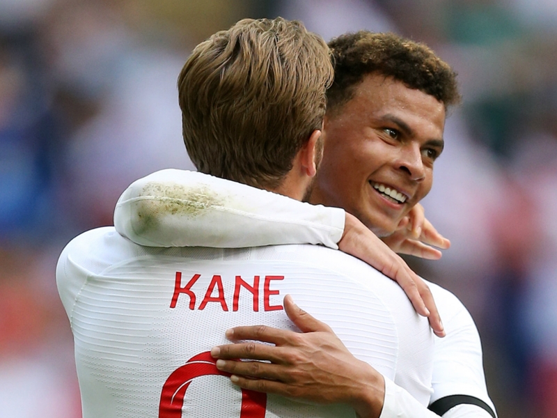 'Kane & Alli are like Di Stefano & Puskas' - England hero Hurst hails telepathy of Tottenham duo