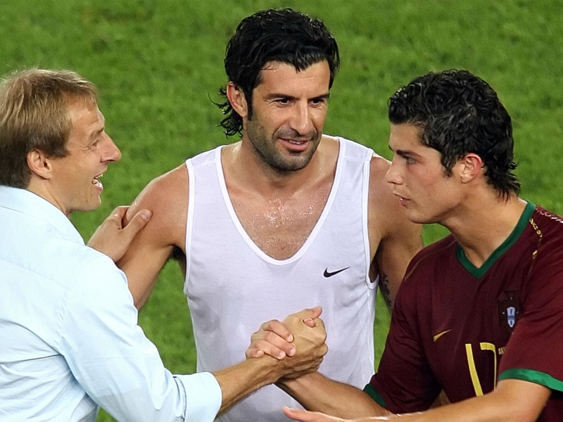 Mercato - Real Madrid, Luis Figo espère voir Cristiano Ronaldo rester