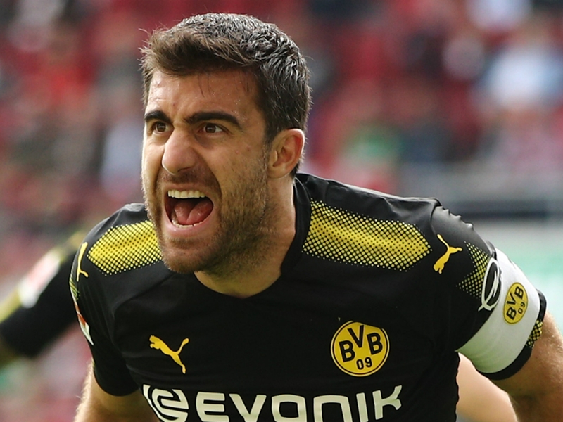 Arsenal yet to finalise deal for Dortmund defender Sokratis