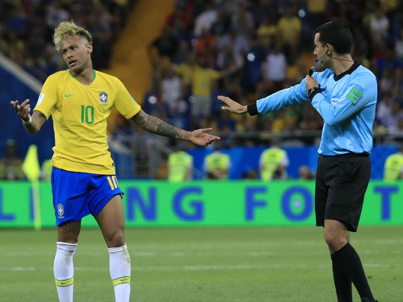 'Aching' Neymar urges referees to 'do their job' as Brazil are left frustrated