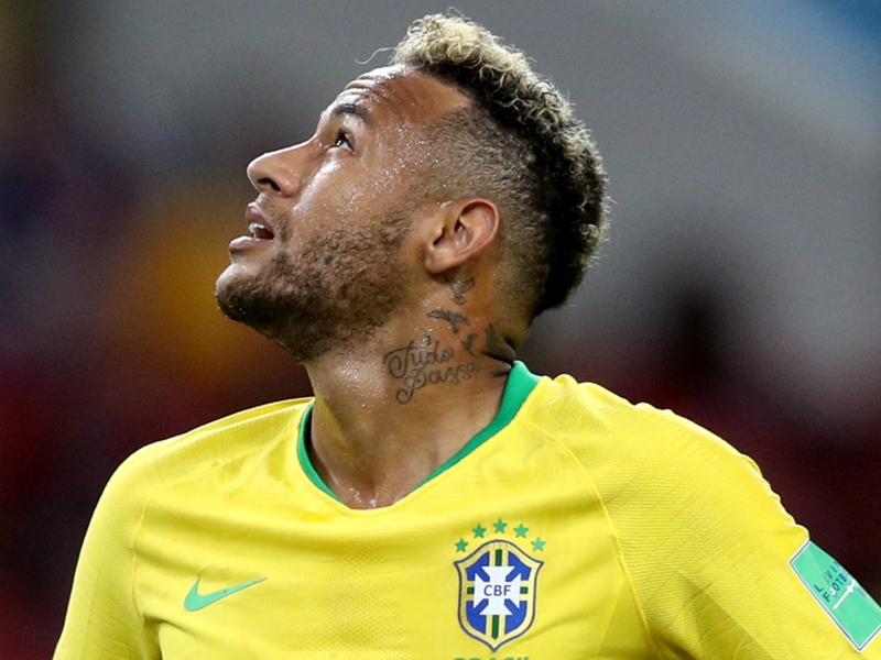 'Other-worldly' Neymar and Ronaldo on the same level as Messi - Casemiro