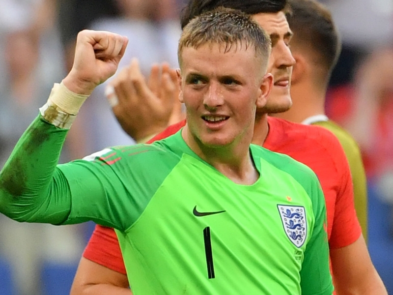 'I'm a man, not a mouse' - England hero Pickford laughs off hand injury