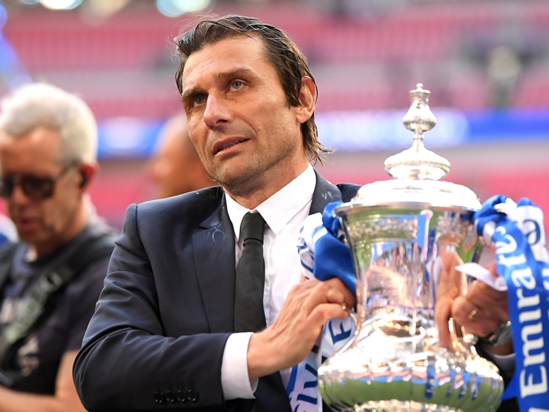 Confusion reigns at Chelsea as Conte to return to training despite Sarri being lined up as replacement