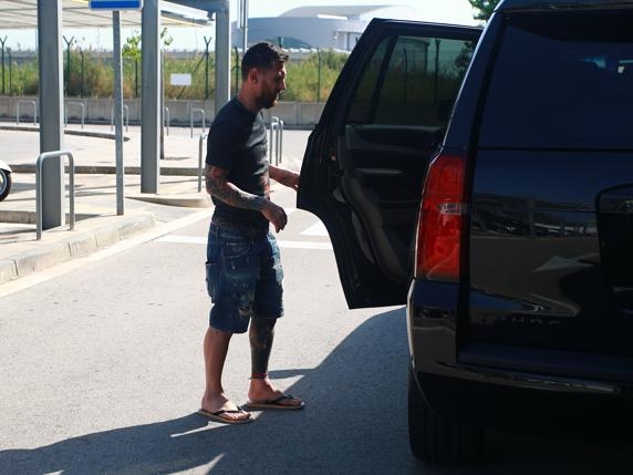 Lionel Messi voudrait écourter ses vacances pour participer à la tournée américaine du Barça