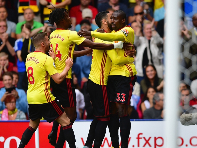 Premier League - Le club de Watford offre un maillot à ses plus fidèles supporters en déplacement