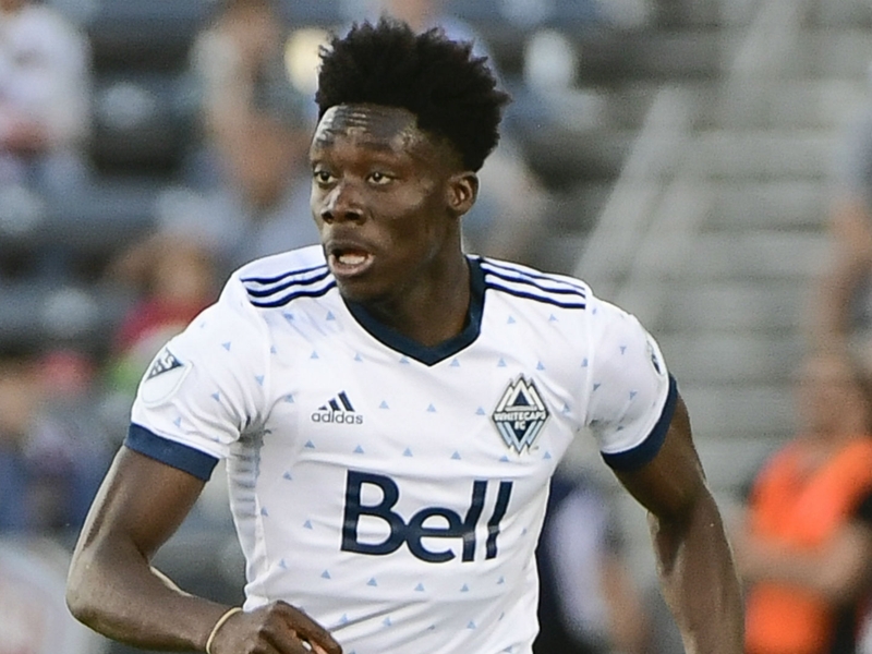 MLS Review: Davies nets two stunners, Martinez won't stop scoring