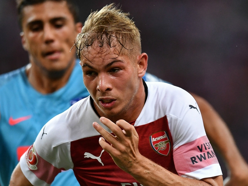Emile Smith Rowe, le talent NxGn d'Arsenal qui brille sous Emery Emile Smith Rowe, le talent NxGn d'Arsenal qui brille sous Emery