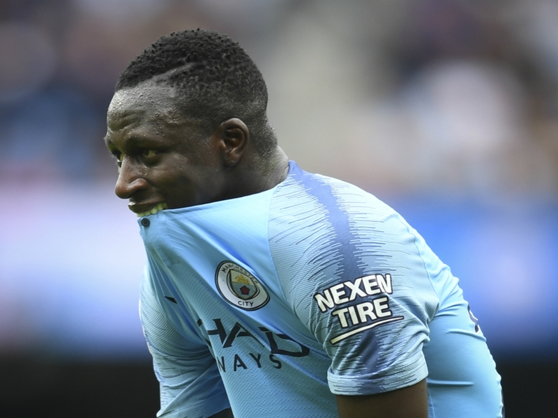 Guardiola coy over Mendy's metatarsal injury