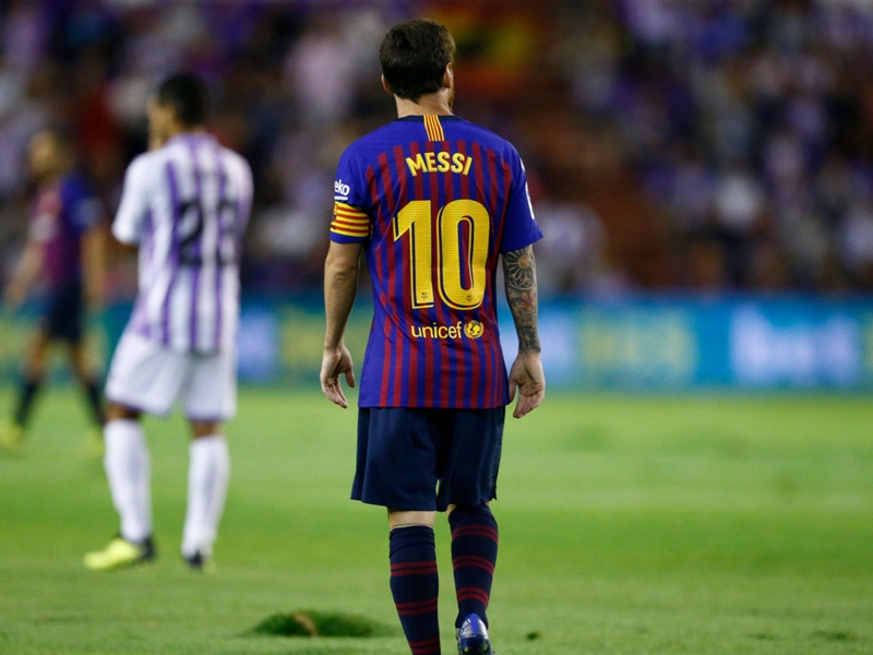 La Liga to take action over Valladolid pitch following Barcelona match