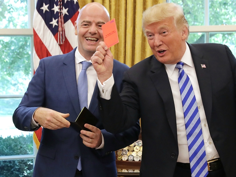 Trump gives media red card after meeting FIFA boss Infantino