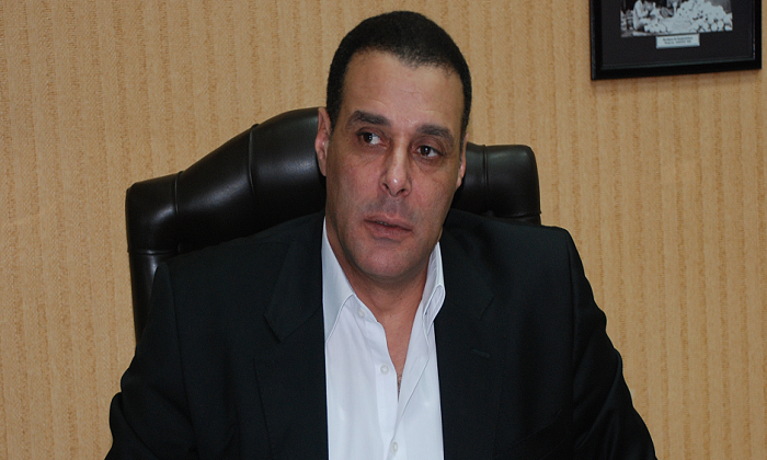عبد الفتاح لعبد الحفيظ: الأهلي أكبر من تصريحاتك وسنأخذ حقنا باللوائح عبد الفتاح لعبد الحفيظ: الأهلي أكبر من تصريحاتك وسنأخذ حقنا باللوائح