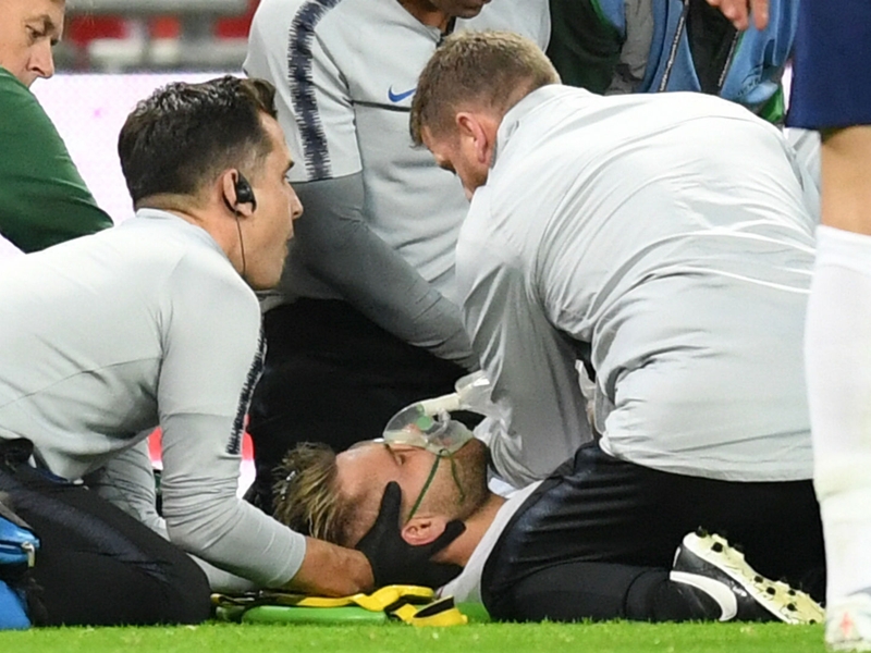 Shaw 'doing fine' after being carted off following Carvajal collision