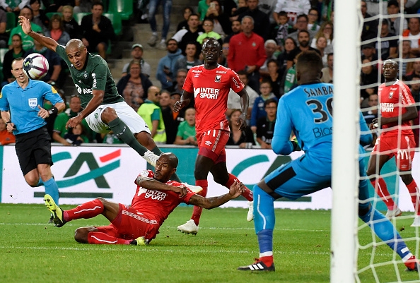 Ligue 1 - Après 4 matches sans victoire, l'ASSE repart de l'avant face à Caen (2-1)