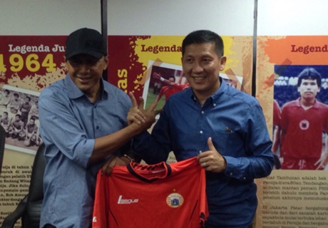 Laga Eksibishi PSMS-Persija Buka Marah Halim Cup 2014