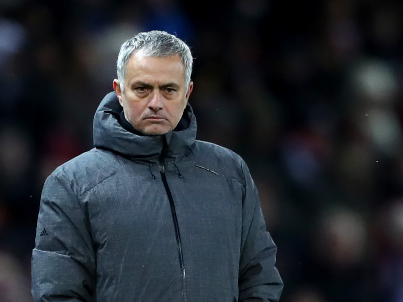 Manchester United - Paul Scholes tacle de nouveau Mourinho :