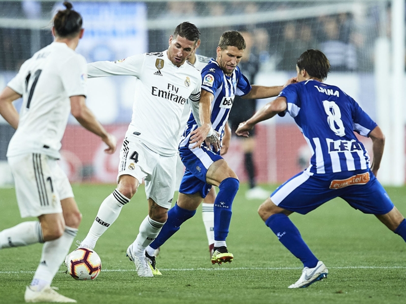 Real Madrid would be crazy to sack Lopetegui - Ramos