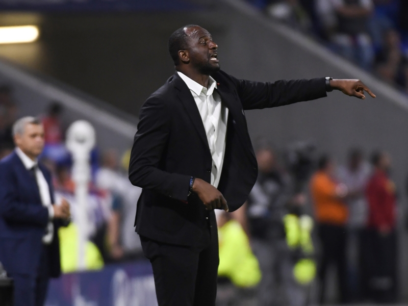 Mercato - L'appel de Vieira qui attend des recrues Mercato - L'appel de Vieira qui attend des recrues