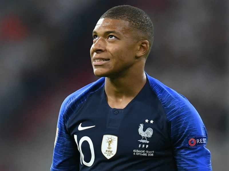 Bleus - Kylian Mbappé en Une du Time pour représenter la nouvelle génération Bleus - Kylian Mbappé en Une du Time pour représenter la nouvelle génération