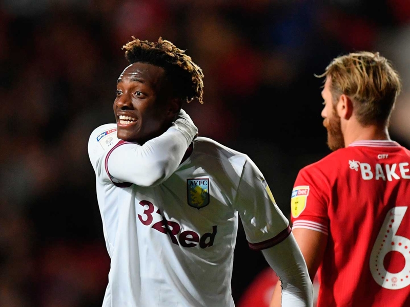 Batshuayi and Abraham won't come back in January, says Sarri