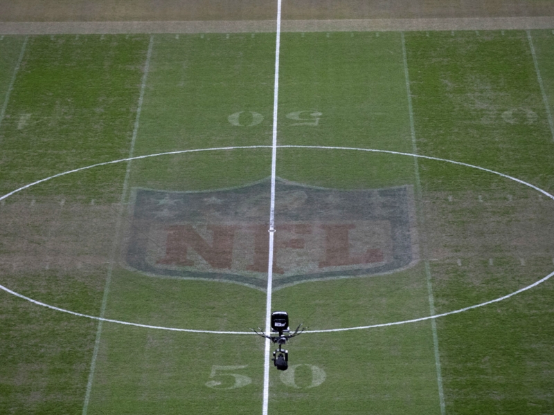 'Touchdown!' - Fans react to decimated Wembley pitch in Spurs-Man City clash