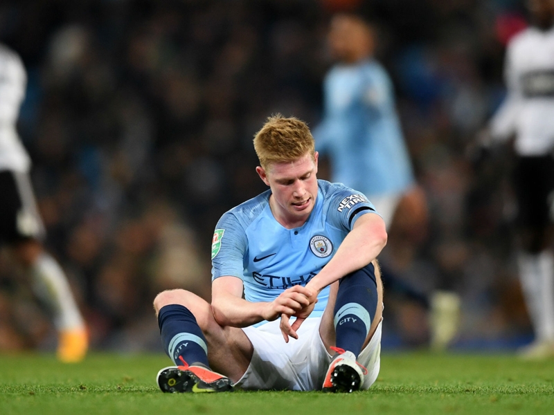 De Bruyne set for tests after sustaining fresh knee injury