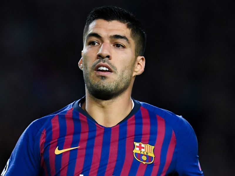 Suarez injured! How will Barcelona line up without their only No.9?