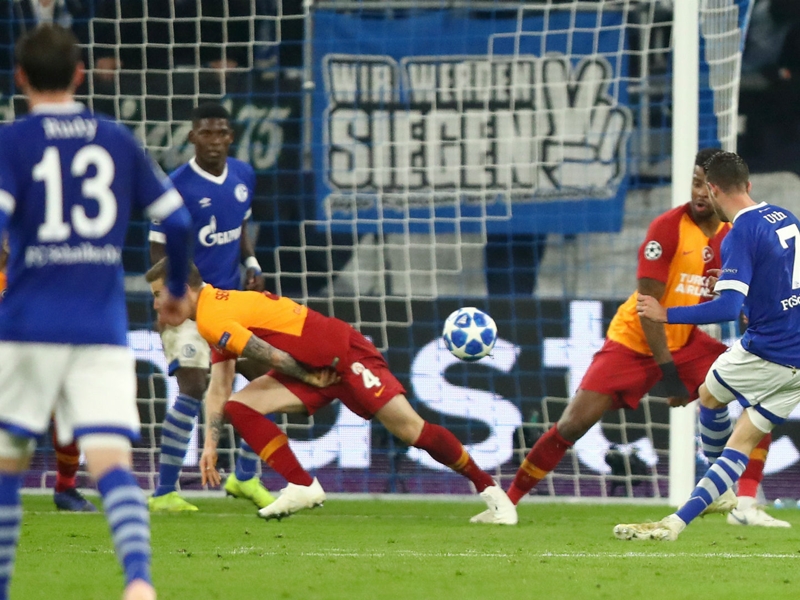 Schalke 2 Galatasaray 0: Germans tighten grip on second place