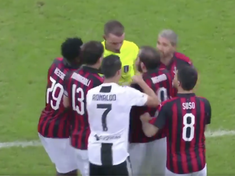 Juventus, Cristiano Ronaldo revient sur l'incident avec Gonzalo Higuain