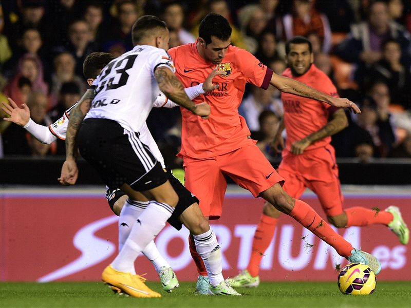 Luis Enrique's experiments are hurting Barcelona