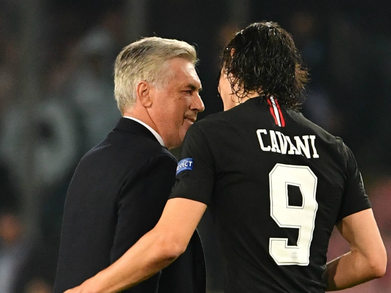 Naples, Ancelotti aimerait entrainer Cavani