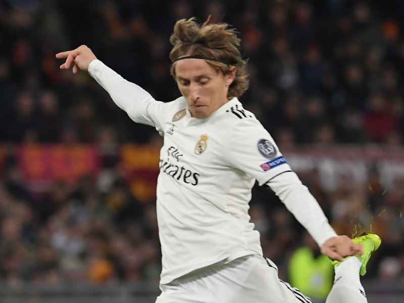 مودريتش يتفوق على ميسي في جائزة جديدة مودريتش يتفوق على ميسي في جائزة جديدة