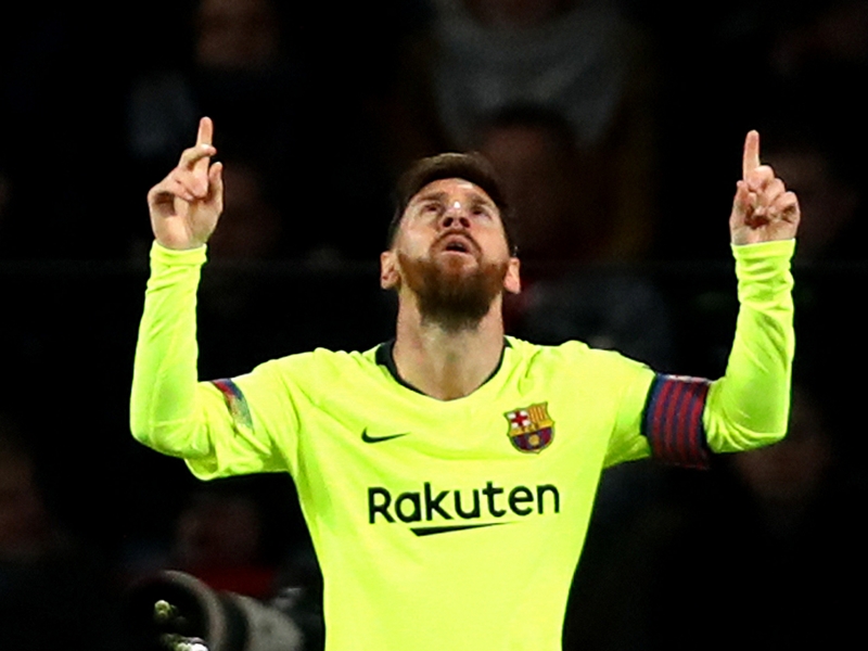 ميسي يتفوق على رونالدو برقم جديد في دوري الأبطال ميسي يتفوق على رونالدو برقم جديد في دوري الأبطال