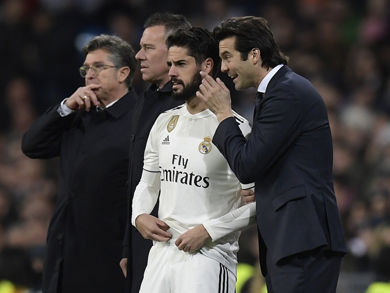قبل سوق الانتقالات الشتوية 2019 .. ماذا يحتاج ريال مدريد لتدعيم صفوفه؟ قبل سوق الانتقالات الشتوية 2019 .. ماذا يحتاج ريال مدريد لتدعيم صفوفه؟