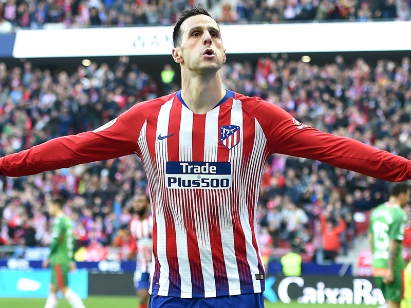 L'Atlético revient à la hauteur du Barça en s'imposant face à Alavés (3-0) L'Atlético revient à la hauteur du Barça en s'imposant face à Alavés (3-0)