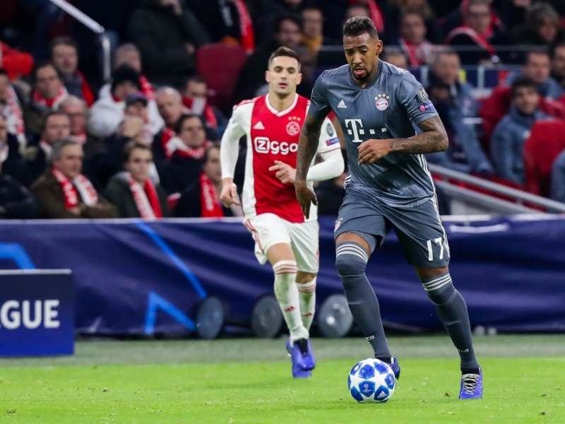 Ajax-Bayern 3-3, après avoir tremblé, Munich termine en tête du groupe E Ajax-Bayern 3-3, après avoir tremblé, Munich termine en tête du groupe E