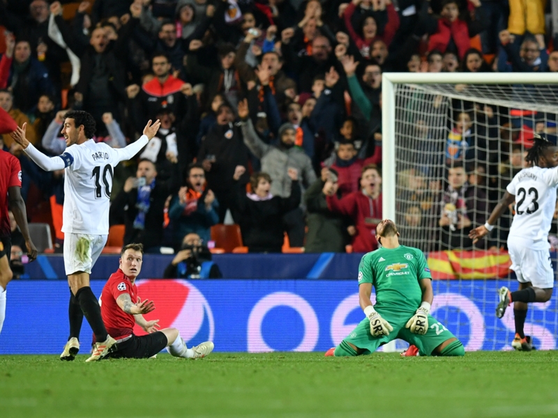 Valencia 2 Manchester United 1: Jones scores own goal as Red Devils limp through
