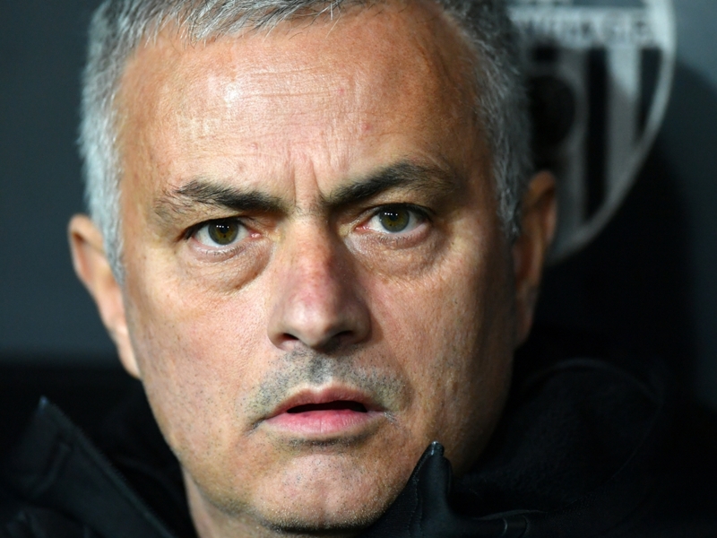 Manchester United - José Mourinho digère bien la défaite à Valence : Manchester United - José Mourinho digère bien la défaite à Valence :