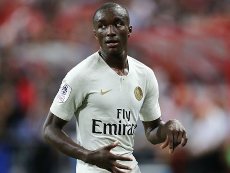 VIDÉO, PSG - Diaby nouveau parrain de l’école Rouge & Bleu de Paris XIX