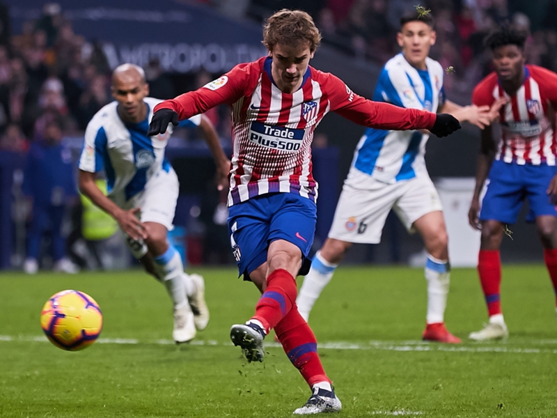الدوري الإسباني| جريزمان يقود أتلتيكو مدريد للتساوي مؤقتاً مع برشلونة الدوري الإسباني| جريزمان يقود أتلتيكو مدريد للتساوي مؤقتاً مع برشلونة